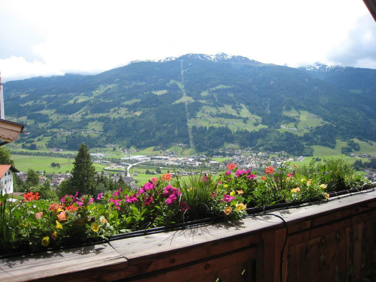 Apartamento Ferienhaus Schneiderhausl Zillertal Stummerberg Exterior foto